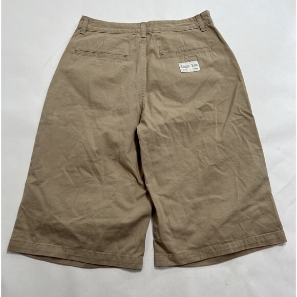 Matin Kim Front Pocket Bermuda Pants in Beige - Picture 3 of 4